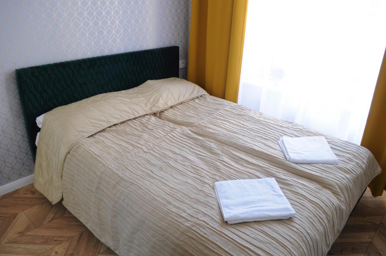 Glamorous Apartment Old Town Cracow Krakow Ngoại thất bức ảnh